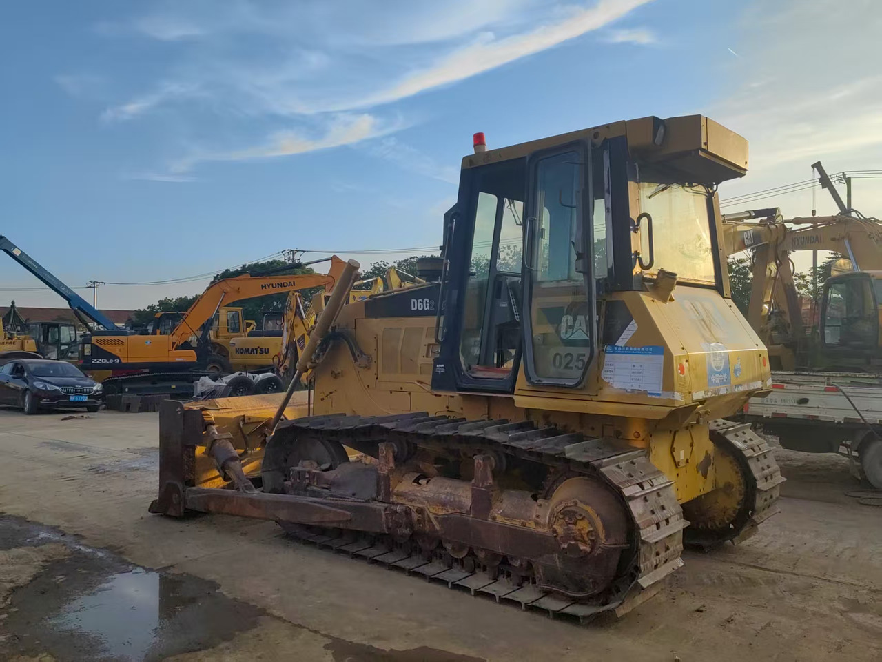 CATERPILLAR D6G - Bulldozer: foto 2 CATERPILLAR D6G - Bulldozer: foto 2