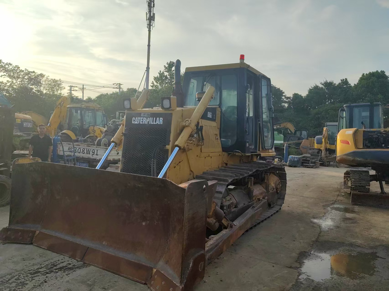 CATERPILLAR D6G - Bulldozer: foto 3 CATERPILLAR D6G - Bulldozer: foto 3