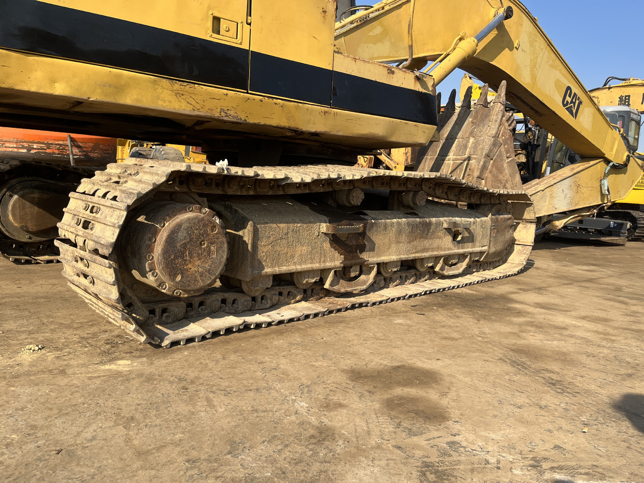 CATERPILLAR E200 - Excavadora de cadenas: foto 4 CATERPILLAR E200 - Excavadora de cadenas: foto 4