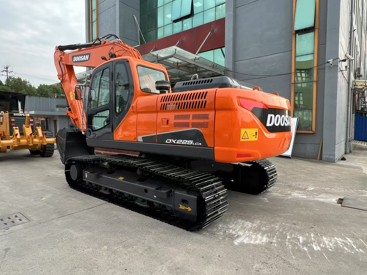 DOOSAN DX225LCA - Excavadora de cadenas: foto 2 DOOSAN DX225LCA - Excavadora de cadenas: foto 2