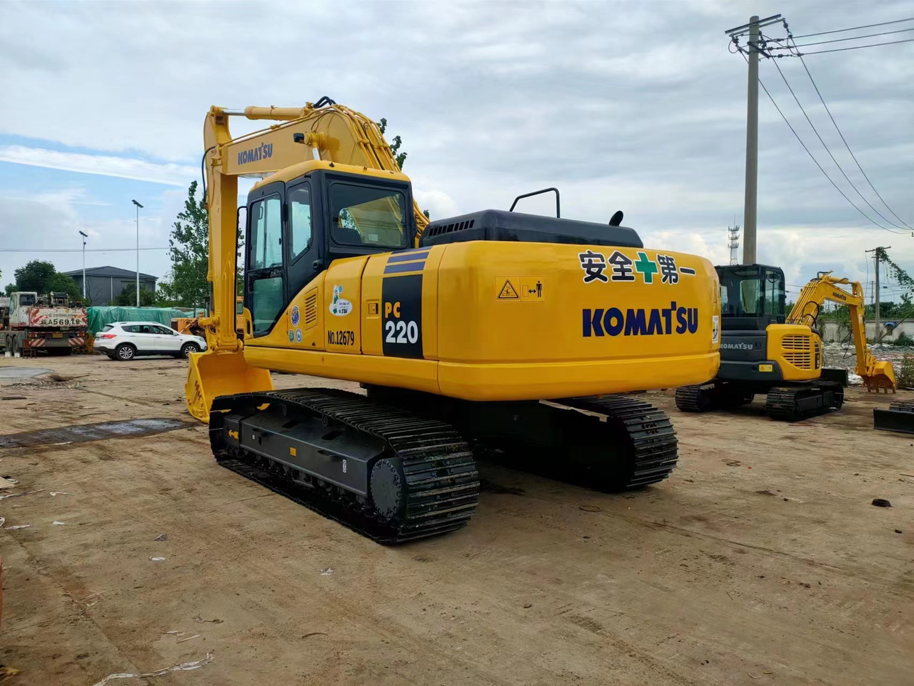 KOMATSU PC220-7 - Excavadora de cadenas: foto 2 KOMATSU PC220-7 - Excavadora de cadenas: foto 2