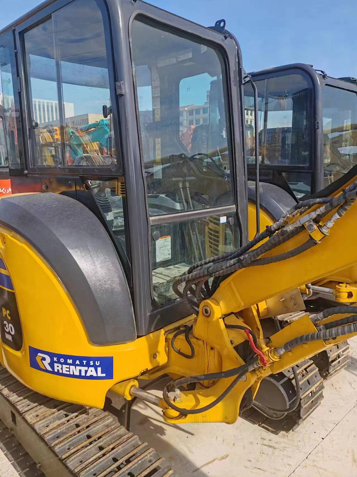 KOMATSU PC30 - Excavadora de cadenas: foto 4 KOMATSU PC30 - Excavadora de cadenas: foto 4