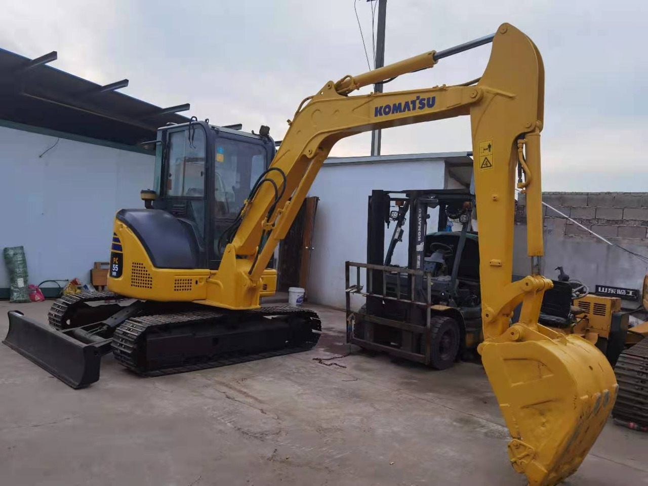KOMATSU PC55 - Excavadora de cadenas: foto 3 KOMATSU PC55 - Excavadora de cadenas: foto 3