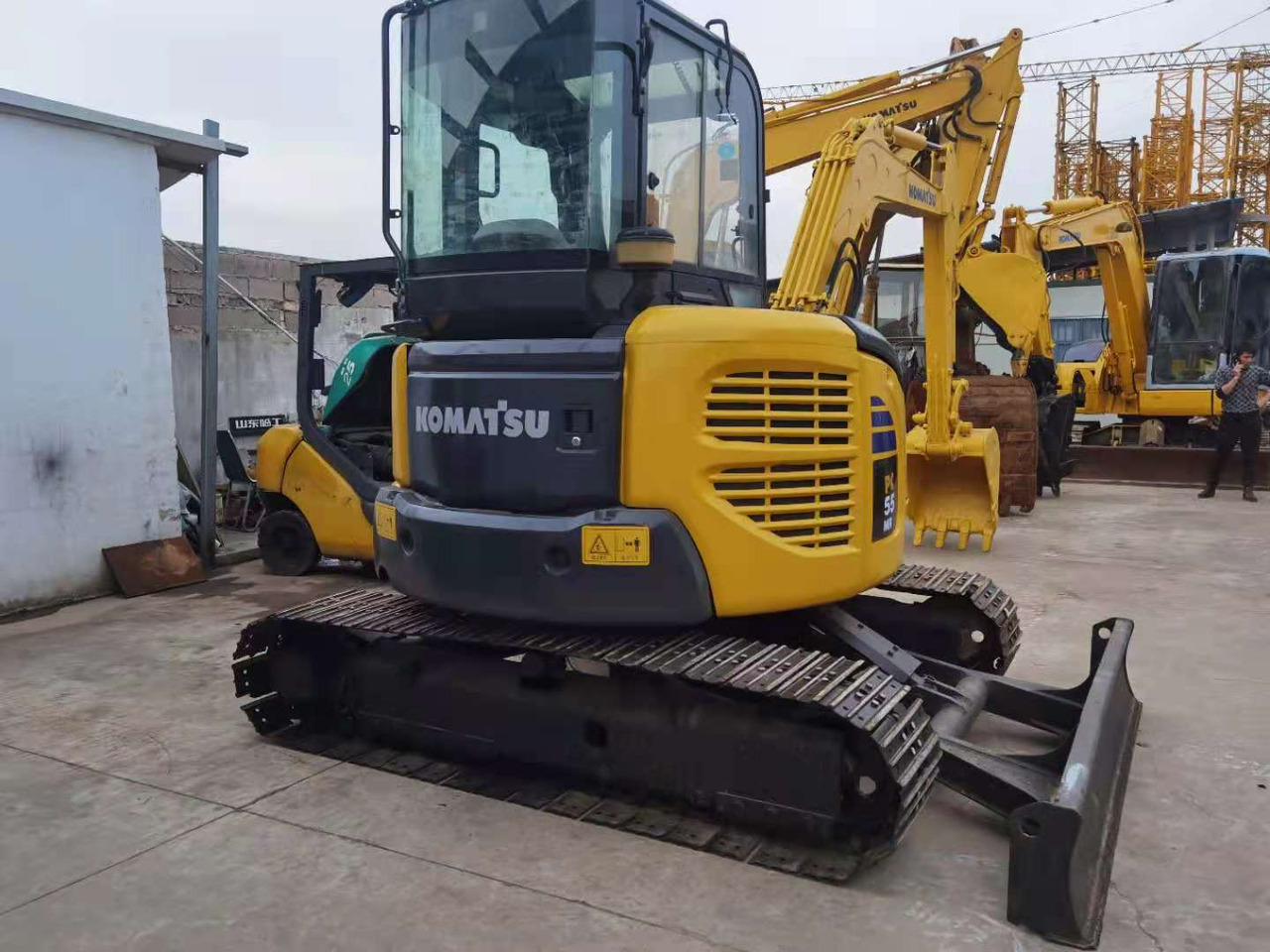 KOMATSU PC55 - Excavadora de cadenas: foto 1 KOMATSU PC55 - Excavadora de cadenas: foto 1