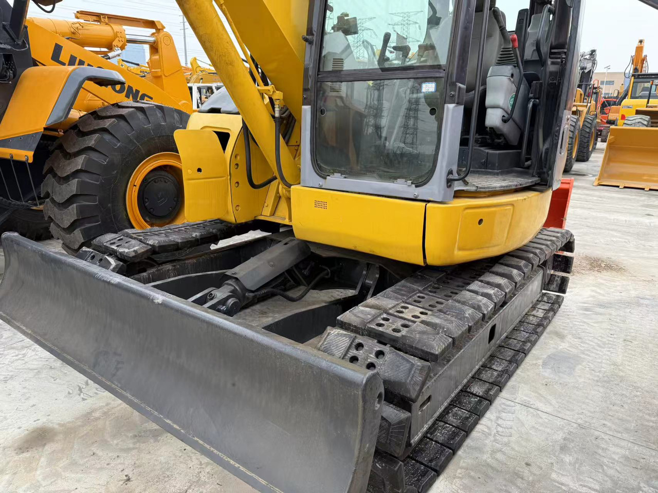 KOMATSU PC78US - Miniexcavadora: foto 2 KOMATSU PC78US - Miniexcavadora: foto 2