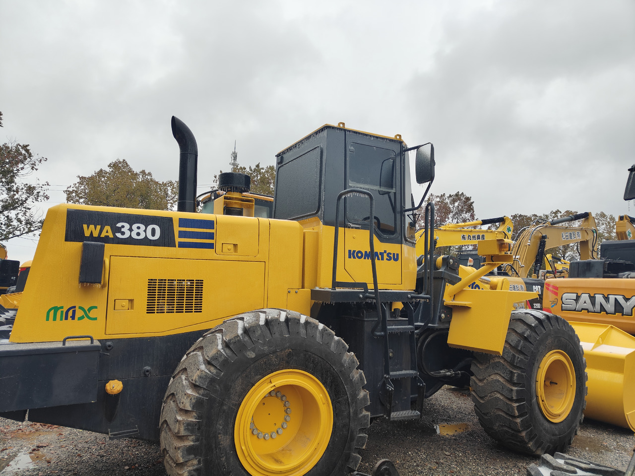 KOMATSU WA380-3 - Cargadora de ruedas: foto 3 KOMATSU WA380-3 - Cargadora de ruedas: foto 3