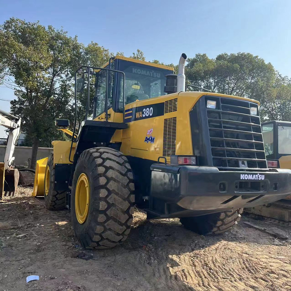 KOMATSU WA380-6 - Cargadora de ruedas: foto 2 KOMATSU WA380-6 - Cargadora de ruedas: foto 2