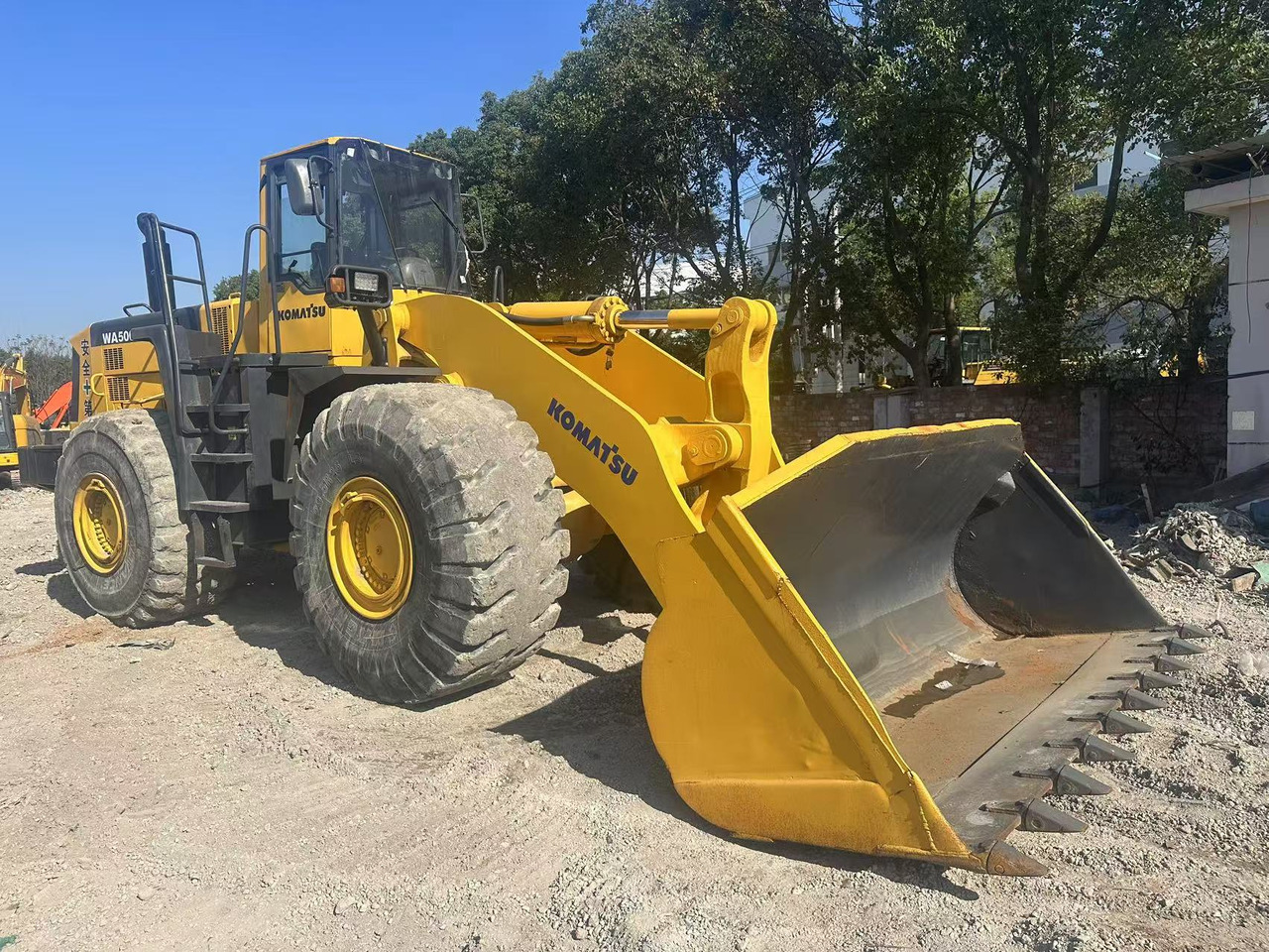 KOMATSU WA500-3 - Cargadora de ruedas: foto 1 KOMATSU WA500-3 - Cargadora de ruedas: foto 1