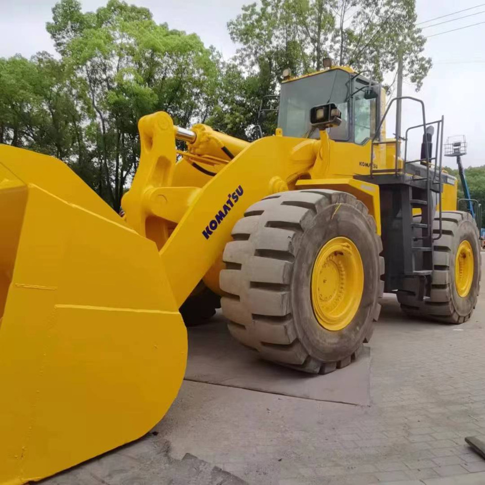 KOMATSU WA600-3 - Cargadora de ruedas: foto 2 KOMATSU WA600-3 - Cargadora de ruedas: foto 2