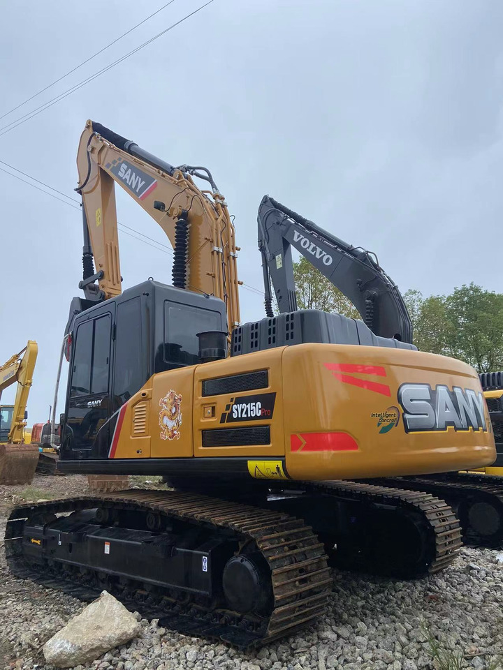 SANY SY215C - Excavadora de cadenas: foto 1 SANY SY215C - Excavadora de cadenas: foto 1