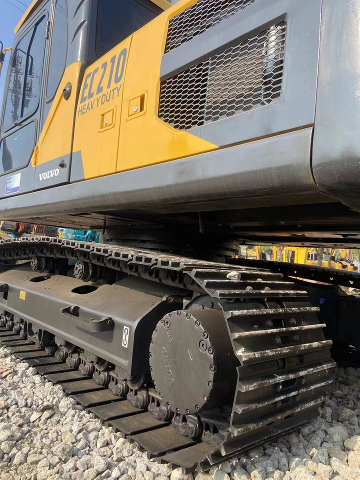 VOLVO EC210 - Excavadora de cadenas: foto 2 VOLVO EC210 - Excavadora de cadenas: foto 2