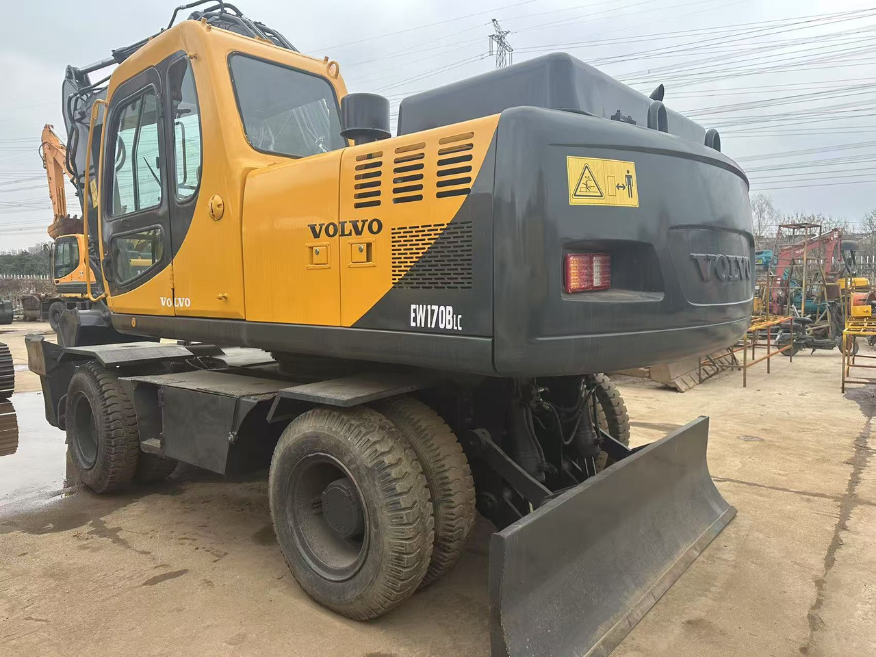 VOLVO EW170BLC - Excavadora de ruedas: foto 4 VOLVO EW170BLC - Excavadora de ruedas: foto 4