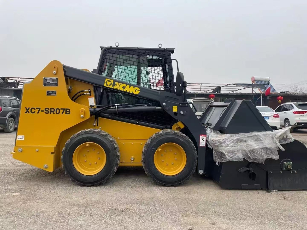 XCMG XC7-TV12 - Minicargadora: foto 2 XCMG XC7-TV12 - Minicargadora: foto 2