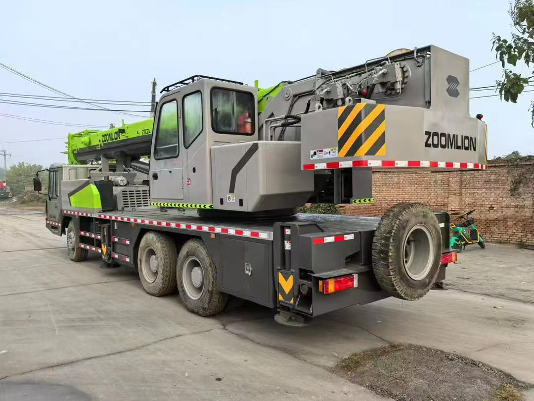 ZOOMLION ZTC250 - Autogrúa: foto 4 ZOOMLION ZTC250 - Autogrúa: foto 4