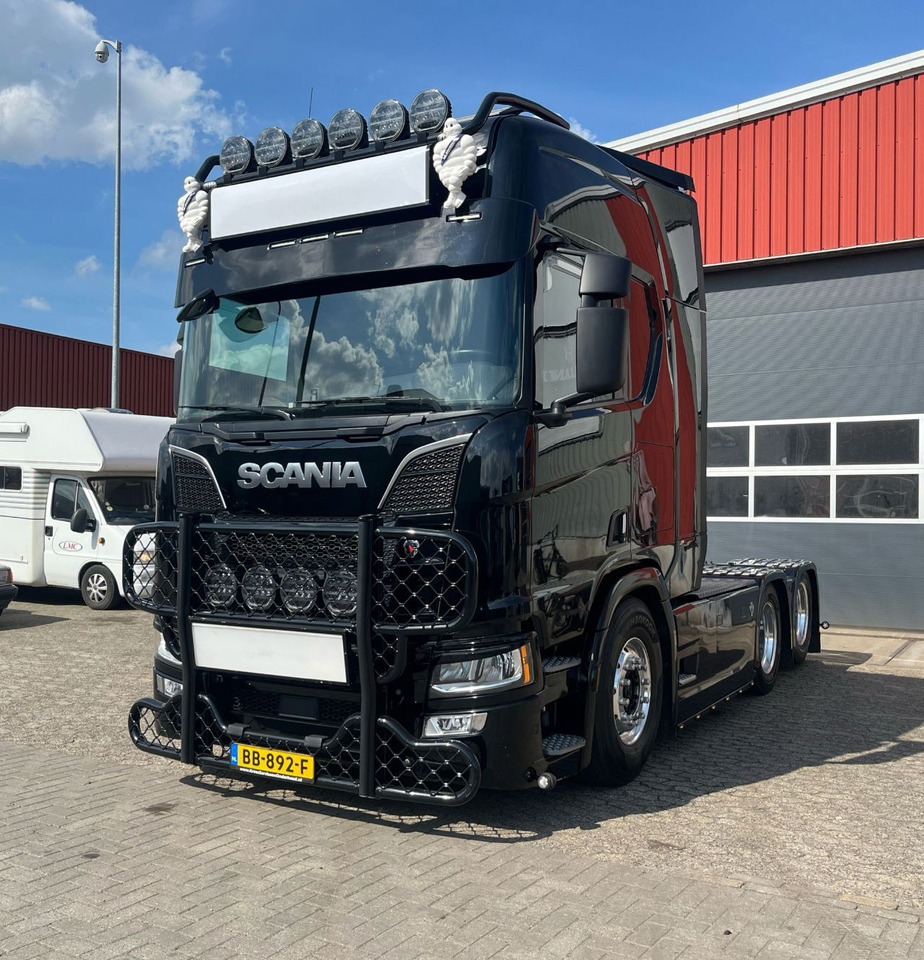 Scania R660 6x2 - Cabeza tractora: foto 1 Scania R660 6x2 - Cabeza tractora: foto 1