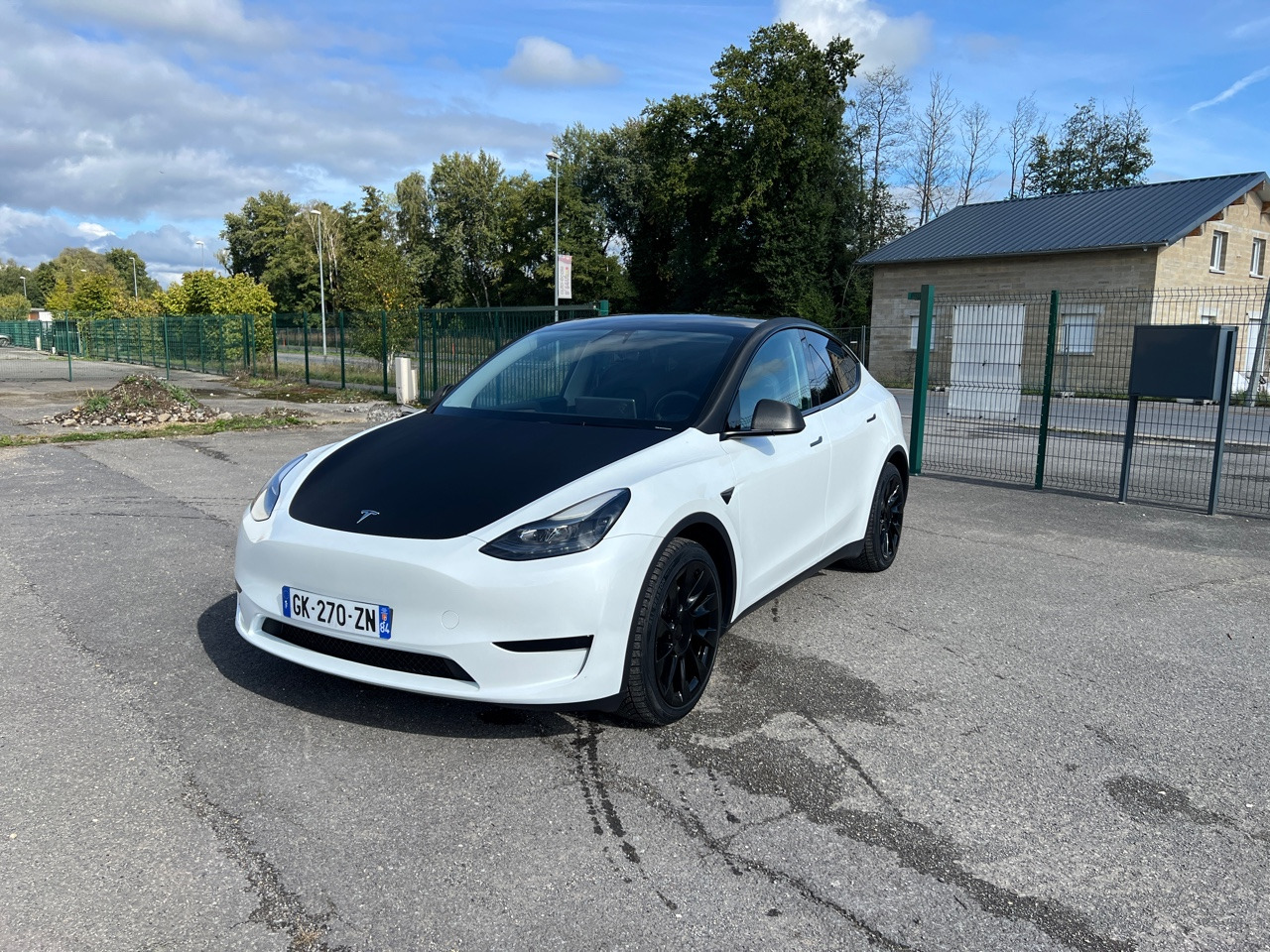 TESLA Model Y – Autopilot – Covering Carbon – Jante 20” - SUV/ Todoterreno: foto 1 TESLA Model Y – Autopilot – Covering Carbon – Jante 20” - SUV/ Todoterreno: foto 1