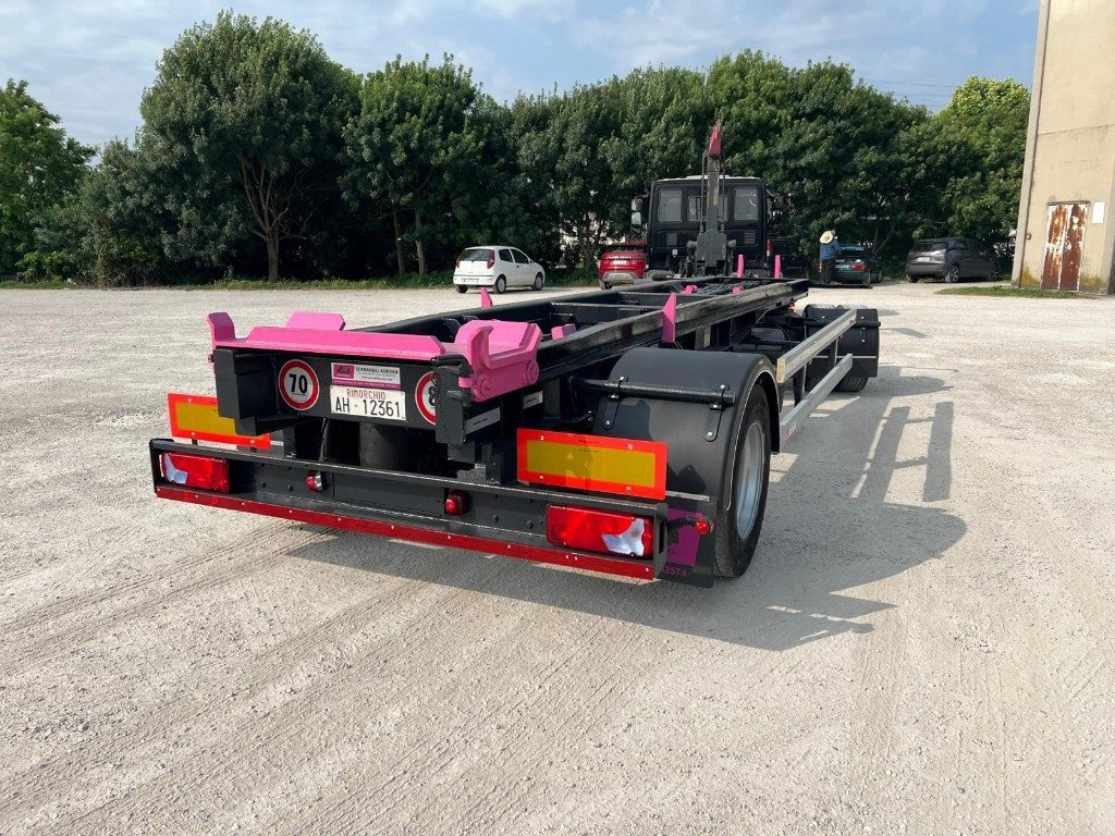 ATLAS RIMORCHIO ATLAS SCARRABILE - Remolque multilift/ Portacontenedores de cadenas: foto 3 ATLAS RIMORCHIO ATLAS SCARRABILE - Remolque multilift/ Portacontenedores de cadenas: foto 3