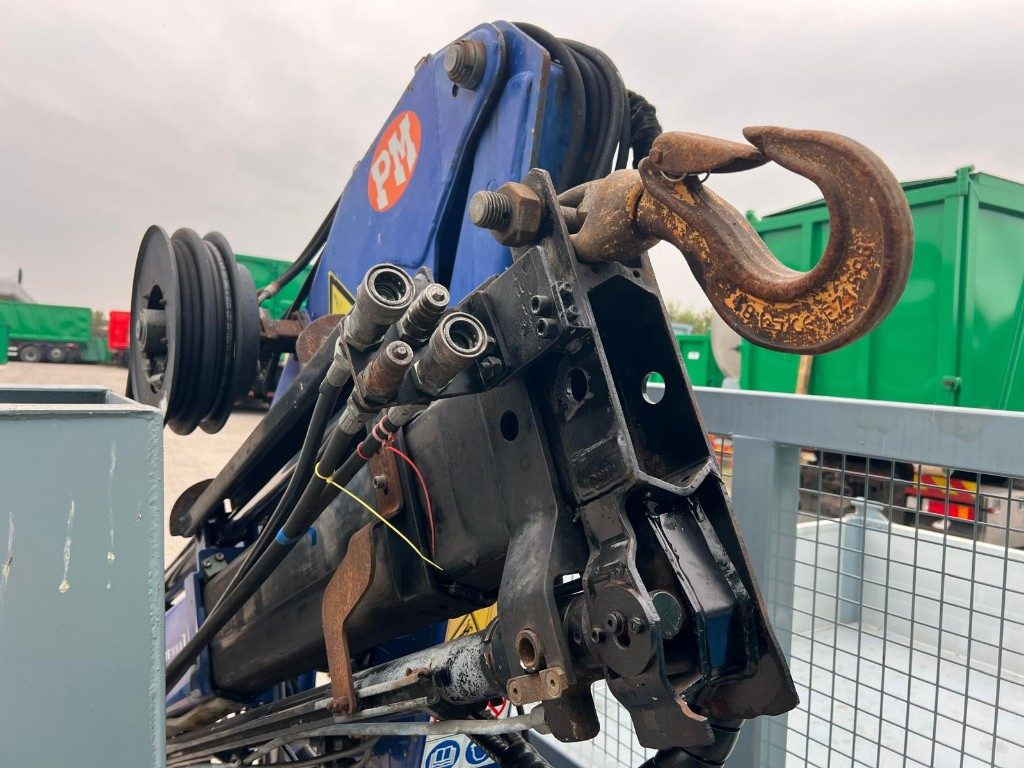 CONTAINER SCARRABILE NUOVO A PIANALE CON GRU - Contenedor de gancho: foto 4 CONTAINER SCARRABILE NUOVO A PIANALE CON GRU - Contenedor de gancho: foto 4