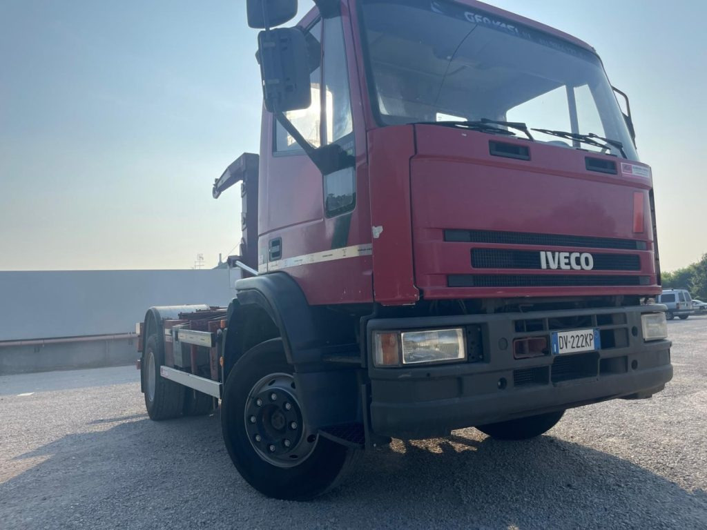 FIAT IVECO EUROCARGO 150E23 - Camión multibasculante: foto 2 FIAT IVECO EUROCARGO 150E23 - Camión multibasculante: foto 2
