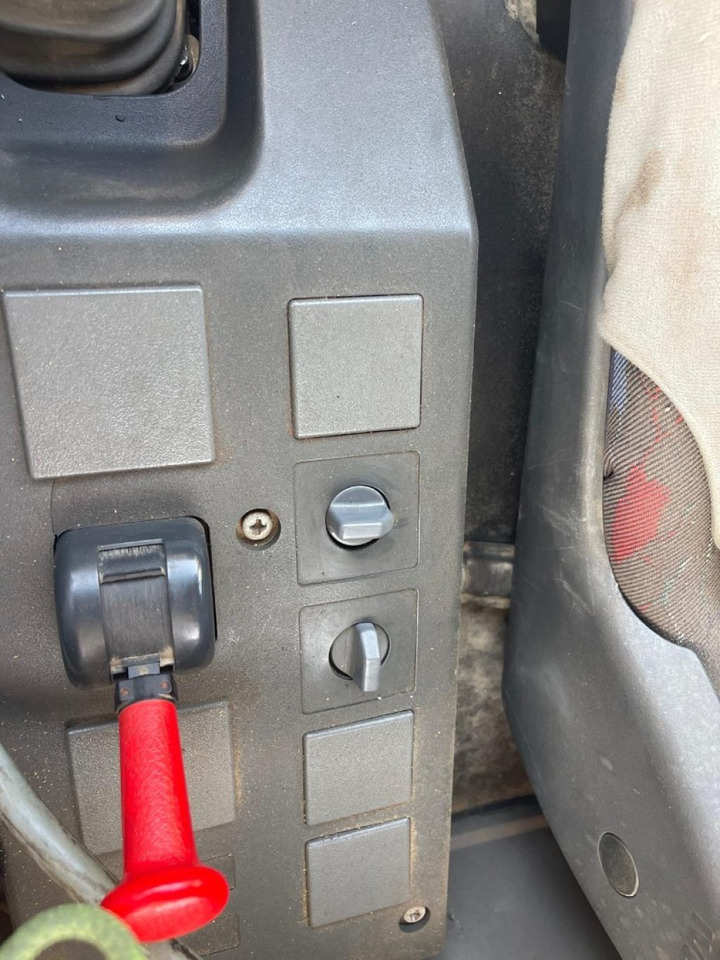 Camión multibasculante FIAT IVECO EUROCARGO 150E23: foto 14