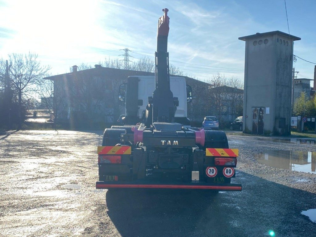 Leasing de IVECO X-WAY AD280X48 NUOVO SCARRABILE PASSO 4500 IVECO X-WAY AD280X48 NUOVO SCARRABILE PASSO 4500: foto 6