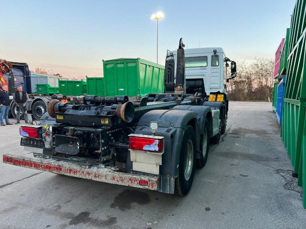 MAN TGS 35.480 SCARRABILE USATO 8X4 - Camión multibasculante: foto 5 MAN TGS 35.480 SCARRABILE USATO 8X4 - Camión multibasculante: foto 5