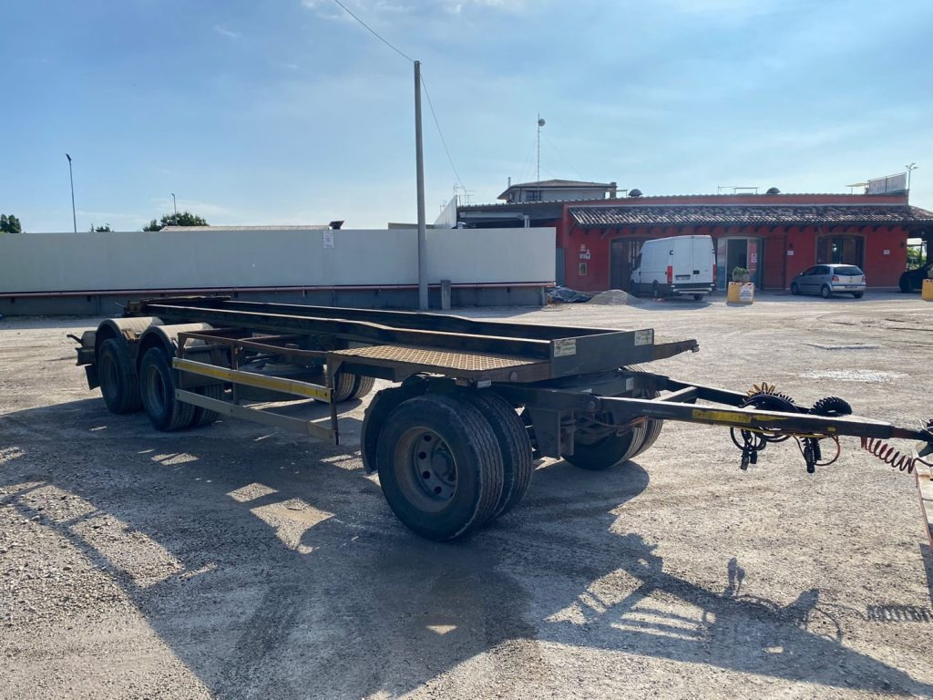 ZORZI 26 R 070 19 A SCARRABILE BALESTRATO - Remolque multilift/ Portacontenedores de cadenas: foto 5 ZORZI 26 R 070 19 A SCARRABILE BALESTRATO - Remolque multilift/ Portacontenedores de cadenas: foto 5