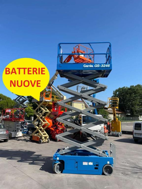 Genie GS-3246 - Plataforma de tijeras: foto 1 Genie GS-3246 - Plataforma de tijeras: foto 1