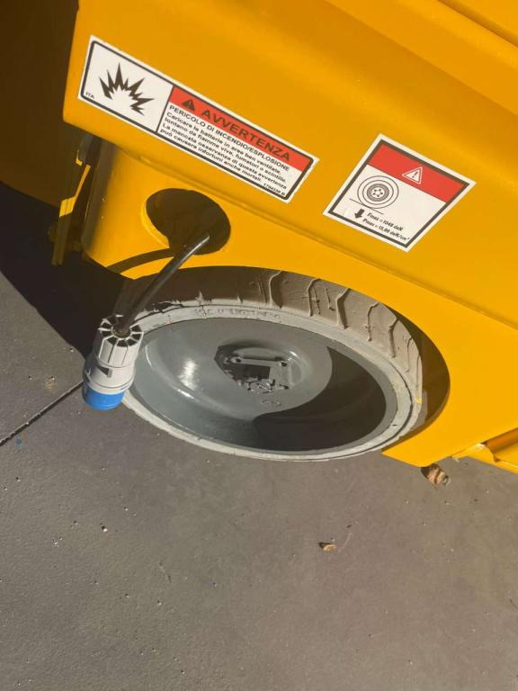 Haulotte COMPACT 10N - Plataforma de tijeras: foto 4 Haulotte COMPACT 10N - Plataforma de tijeras: foto 4