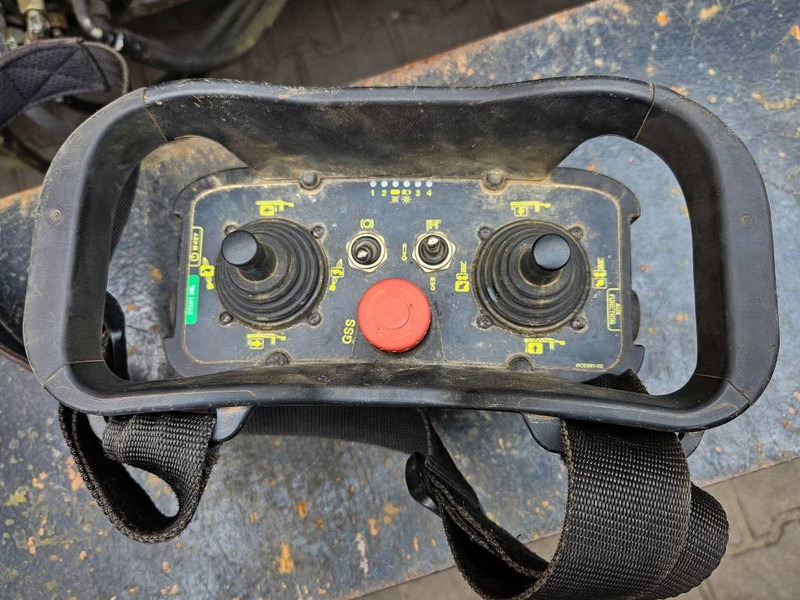 Potain HD 40 A - Grúa automontante: foto 2 Potain HD 40 A - Grúa automontante: foto 2