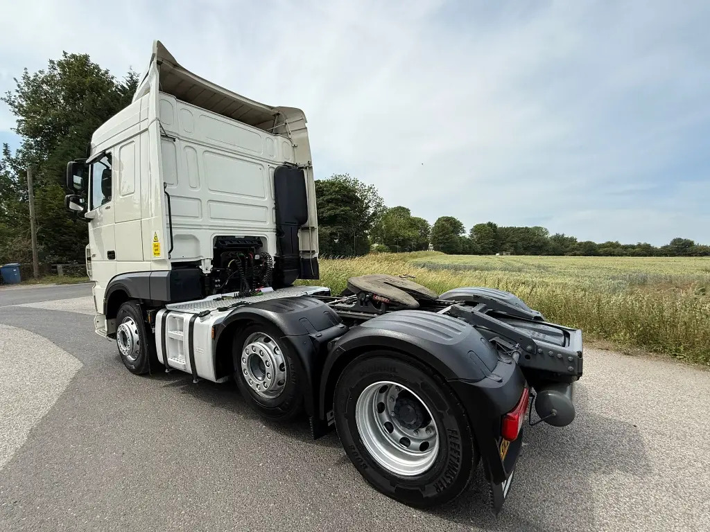 Leasing de  DAF XF 105 DAF XF 105: foto 8