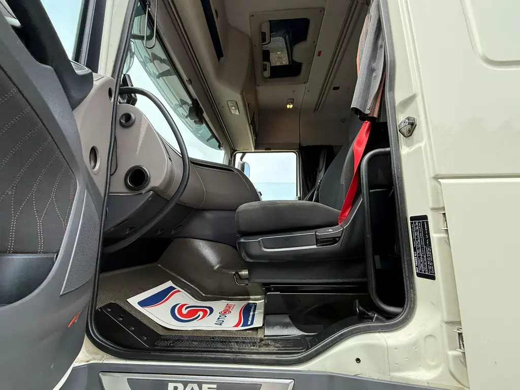Leasing de  DAF XF 105 DAF XF 105: foto 10