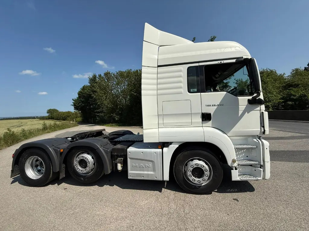 MAN TGS 26.440 6x2 - Cabeza tractora: foto 3 MAN TGS 26.440 6x2 - Cabeza tractora: foto 3