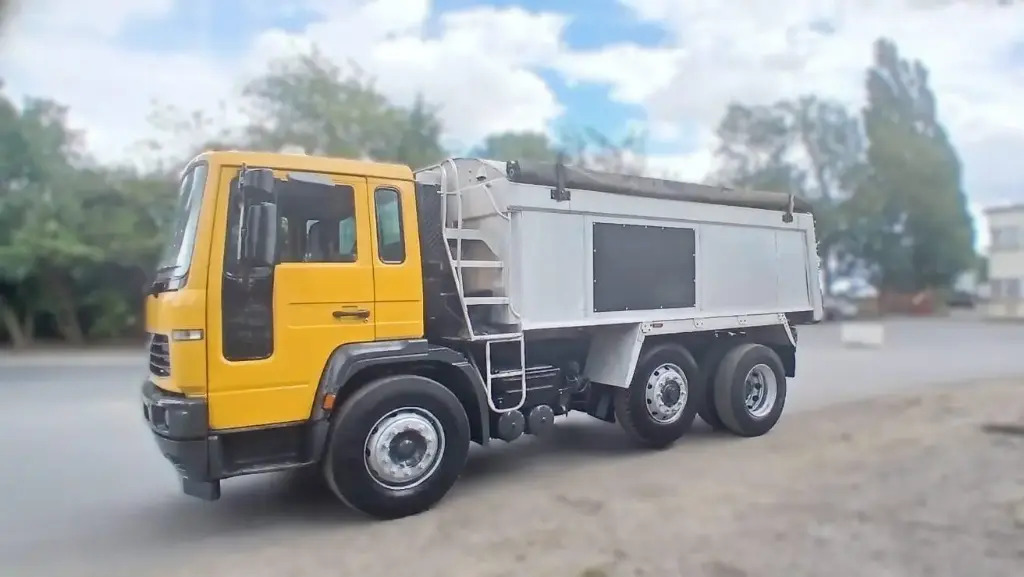 Volvo Tipper (KXS) - Camión volquete: foto 1 Volvo Tipper (KXS) - Camión volquete: foto 1