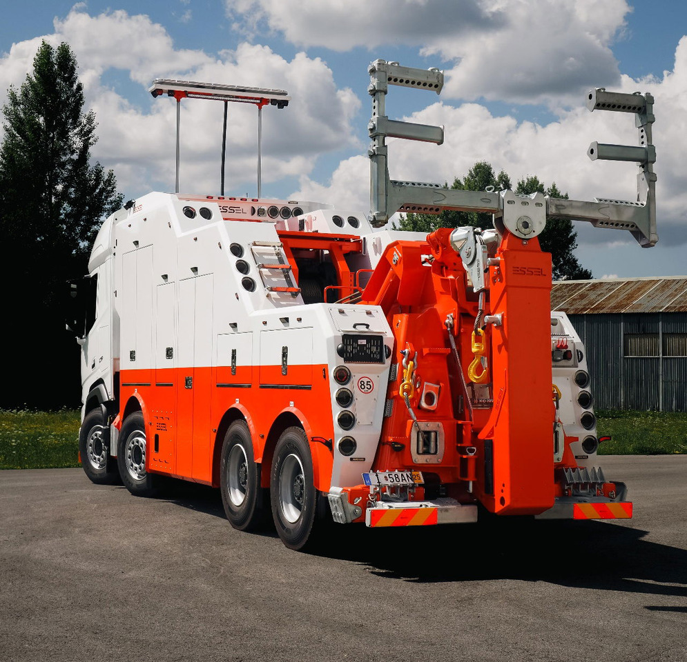 DAF XF 530 NEW T-REX DAF white - Grua de remolque autos: foto 4 DAF XF 530 NEW T-REX DAF white - Grua de remolque autos: foto 4