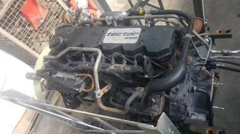 IVECO F4AE3681A   IVECO EUROCARGO F4AE3681A truck - Motor para Camión: foto 2 IVECO F4AE3681A   IVECO EUROCARGO F4AE3681A truck - Motor para Camión: foto 2