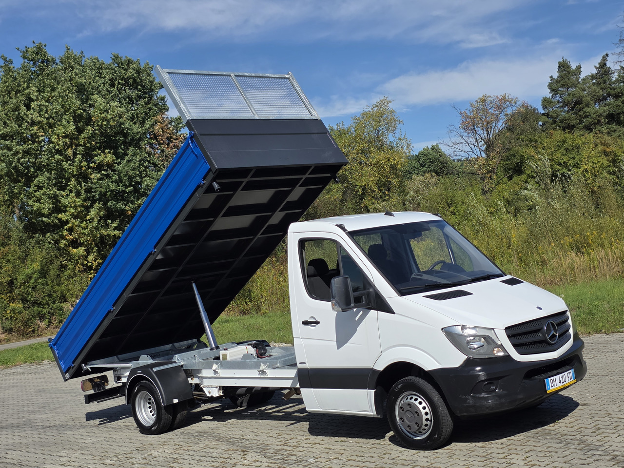 MERCEDES-BENZ Sprinter 419 CDI Wywrotka 4.50 M ! Kiper 3-Stronny ! Klima ! 3.0 CDI * 190 Km ! - Furgoneta basculante: foto 2 MERCEDES-BENZ Sprinter 419 CDI Wywrotka 4.50 M ! Kiper 3-Stronny ! Klima ! 3.0 CDI * 190 Km ! - Furgoneta basculante: foto 2