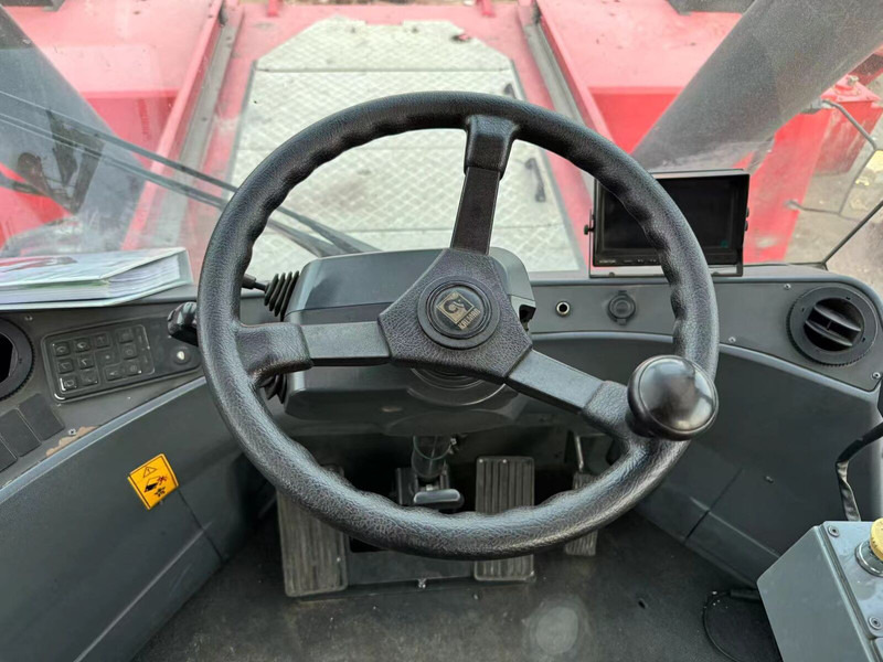 Reach stacker Kalmar DRU450: foto 9