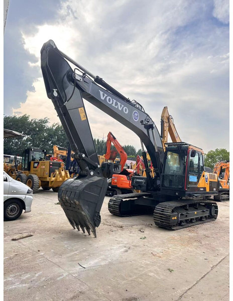Volvo EC210DL - Excavadora de cadenas: foto 1 Volvo EC210DL - Excavadora de cadenas: foto 1