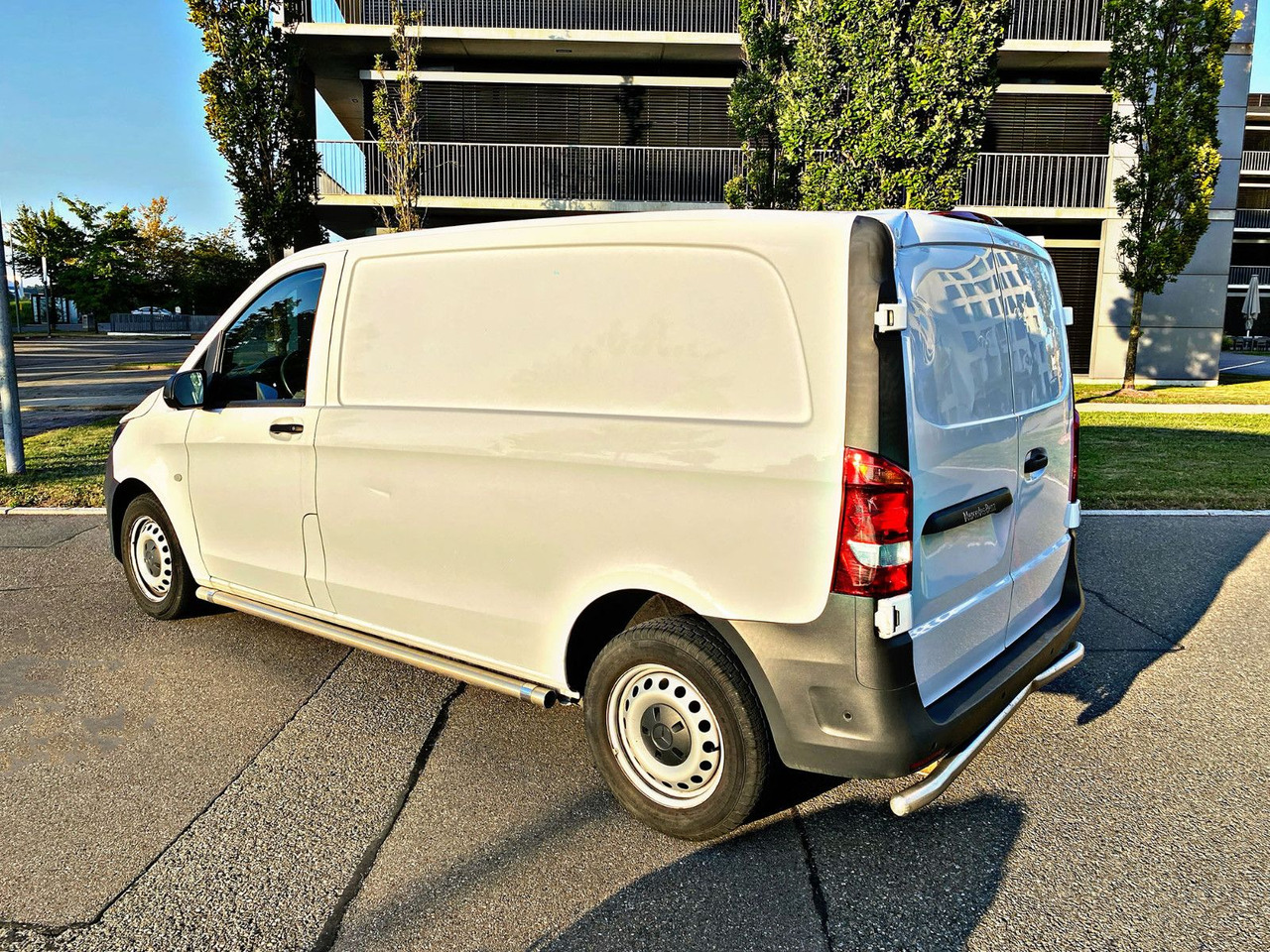 Mercedes-Benz Vito Kasten 111 CDI FWD kompakt|Kamera|Navi|19% - Furgoneta pequeña: foto 5 Mercedes-Benz Vito Kasten 111 CDI FWD kompakt|Kamera|Navi|19% - Furgoneta pequeña: foto 5