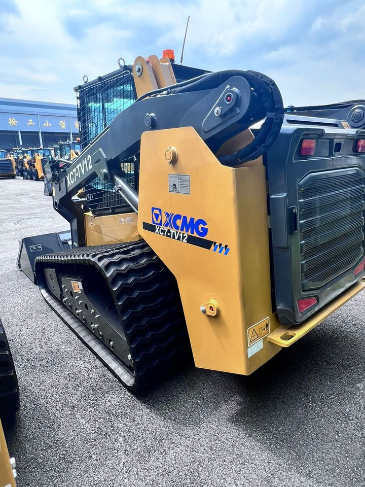 New XCMG XC7-SR08 compact track loader - Minicargadora de cadenas: foto 1 New XCMG XC7-SR08 compact track loader - Minicargadora de cadenas: foto 1