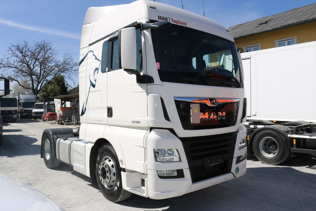 MAN TGX 18 500 XLX RETARDER KIPHYDRAULIK!!! - Cabeza tractora: foto 2 MAN TGX 18 500 XLX RETARDER KIPHYDRAULIK!!! - Cabeza tractora: foto 2