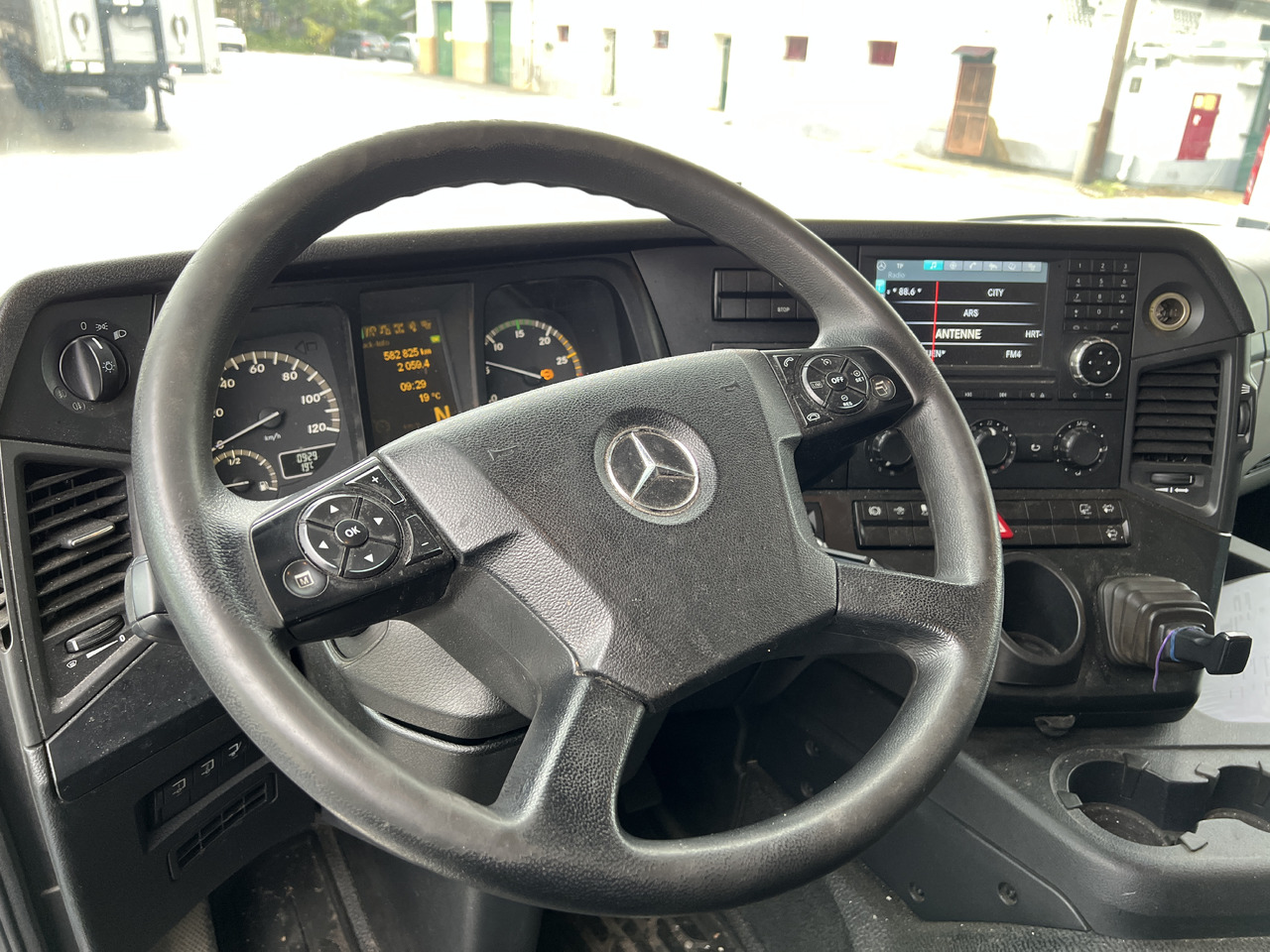 Leasing de MERCEDES-BENZ ANTOS 18.30 L automatische Seitenladung | LBW | Klima | Tempomat MERCEDES-BENZ ANTOS 18.30 L automatische Seitenladung | LBW | Klima | Tempomat: foto 23