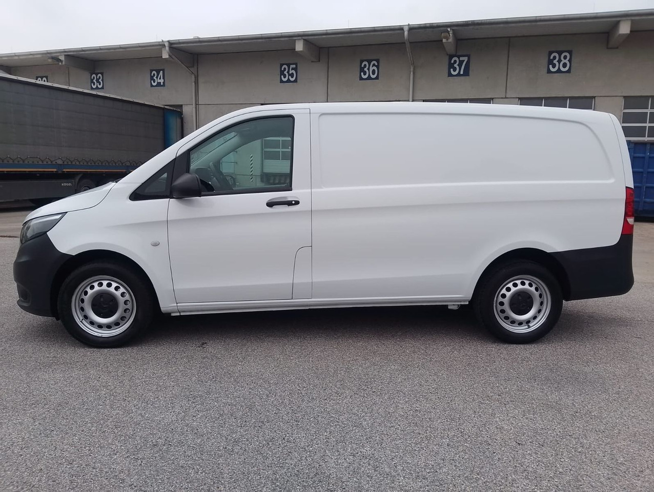 Mercedes-Benz VITO 116 CDI - Furgón: foto 5 Mercedes-Benz VITO 116 CDI - Furgón: foto 5