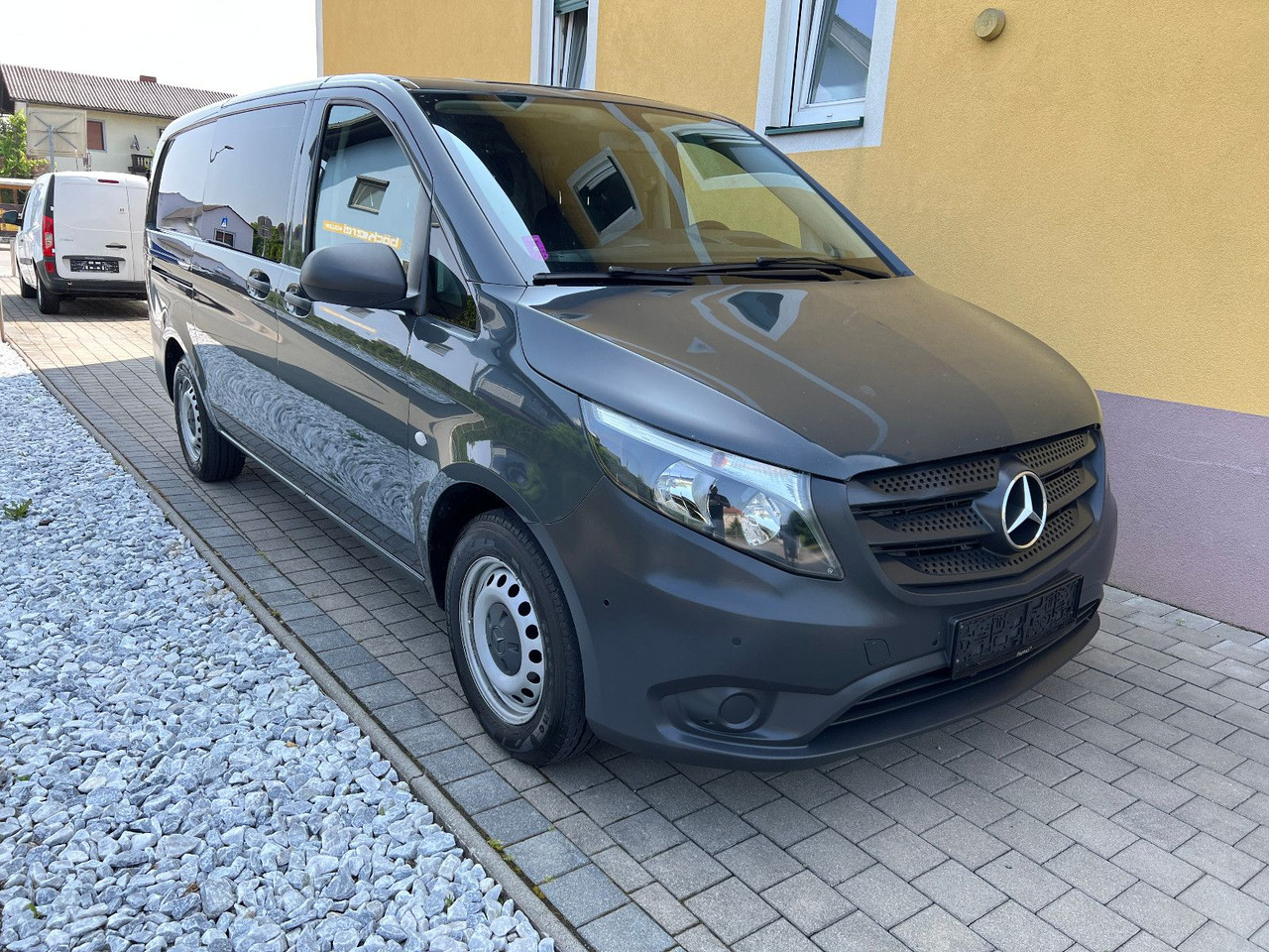 Mercedes-Benz Vito 114 lang | Klima | Schiebetür | Tempomat - Furgoneta combi: foto 2 Mercedes-Benz Vito 114 lang | Klima | Schiebetür | Tempomat - Furgoneta combi: foto 2