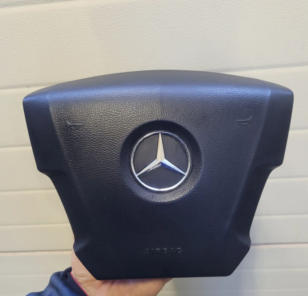 AIR BAG PODUSZKA MERCEDES ACTROS MP4 - Volante para Camión: foto 1 AIR BAG PODUSZKA MERCEDES ACTROS MP4 - Volante para Camión: foto 1