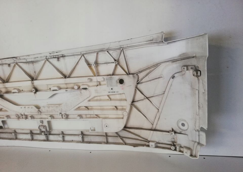 ATRAPA MASKA MAN TGL E6 ORYGINAL 81.611106104 - Capota para Camión: foto 5 ATRAPA MASKA MAN TGL E6 ORYGINAL 81.611106104 - Capota para Camión: foto 5