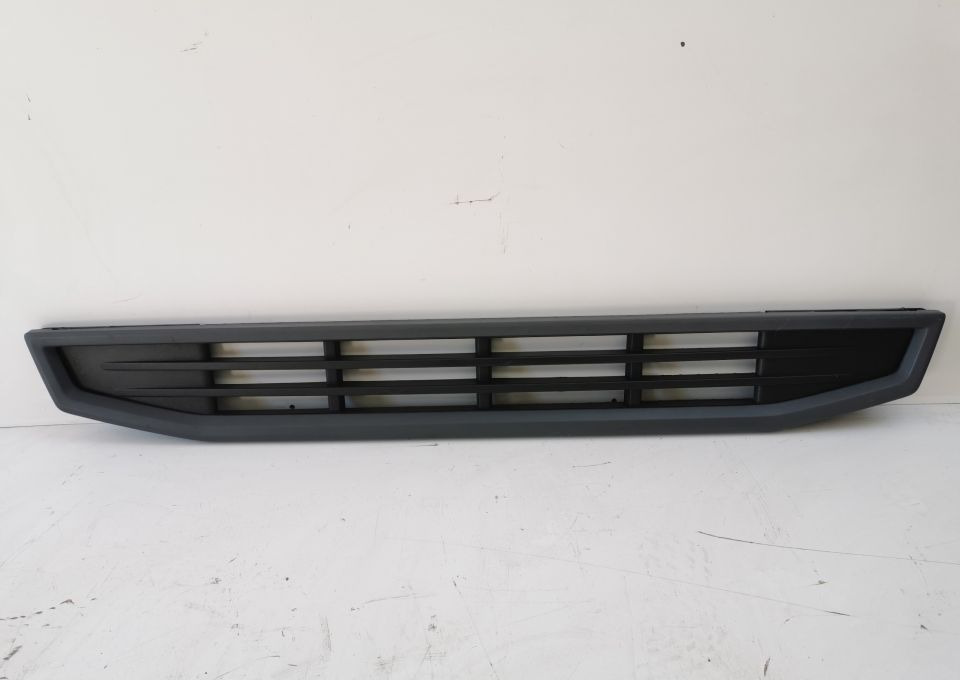 Capota nuevo GRILL ATRAPA ŁAWKA VOLVO FH4 82208512 ORYGINAŁ: foto 1