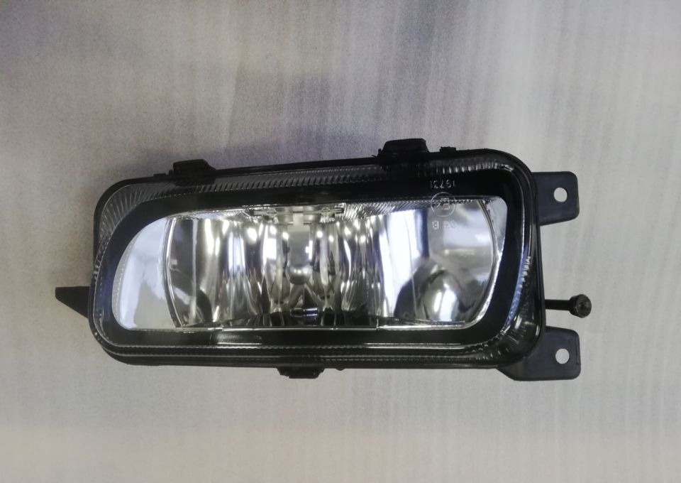 HALOGEN MERCEDES ACTROS MP3 MP3 LH - Faro delantero: foto 5 HALOGEN MERCEDES ACTROS MP3 MP3 LH - Faro delantero: foto 5