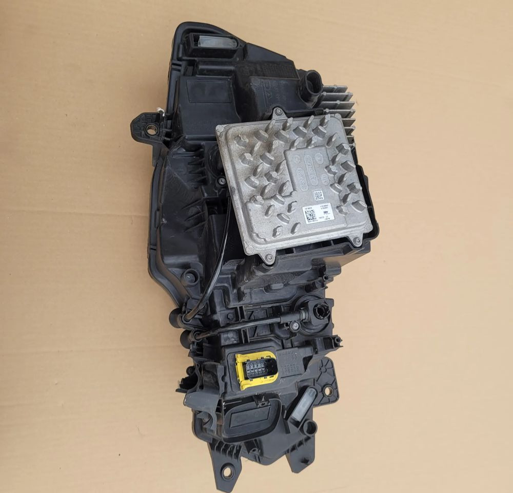 LAMPA LED DAF XG XD LEWA ORYGINAŁ 2188982 CHWALIM116 - Luz/ Iluminación para Camión: foto 3 LAMPA LED DAF XG XD LEWA ORYGINAŁ 2188982 CHWALIM116 - Luz/ Iluminación para Camión: foto 3